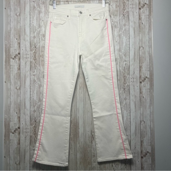 7 For All Mankind Slim Kick Jeans in White with Neon Pink Piping - Picture 1 of 4